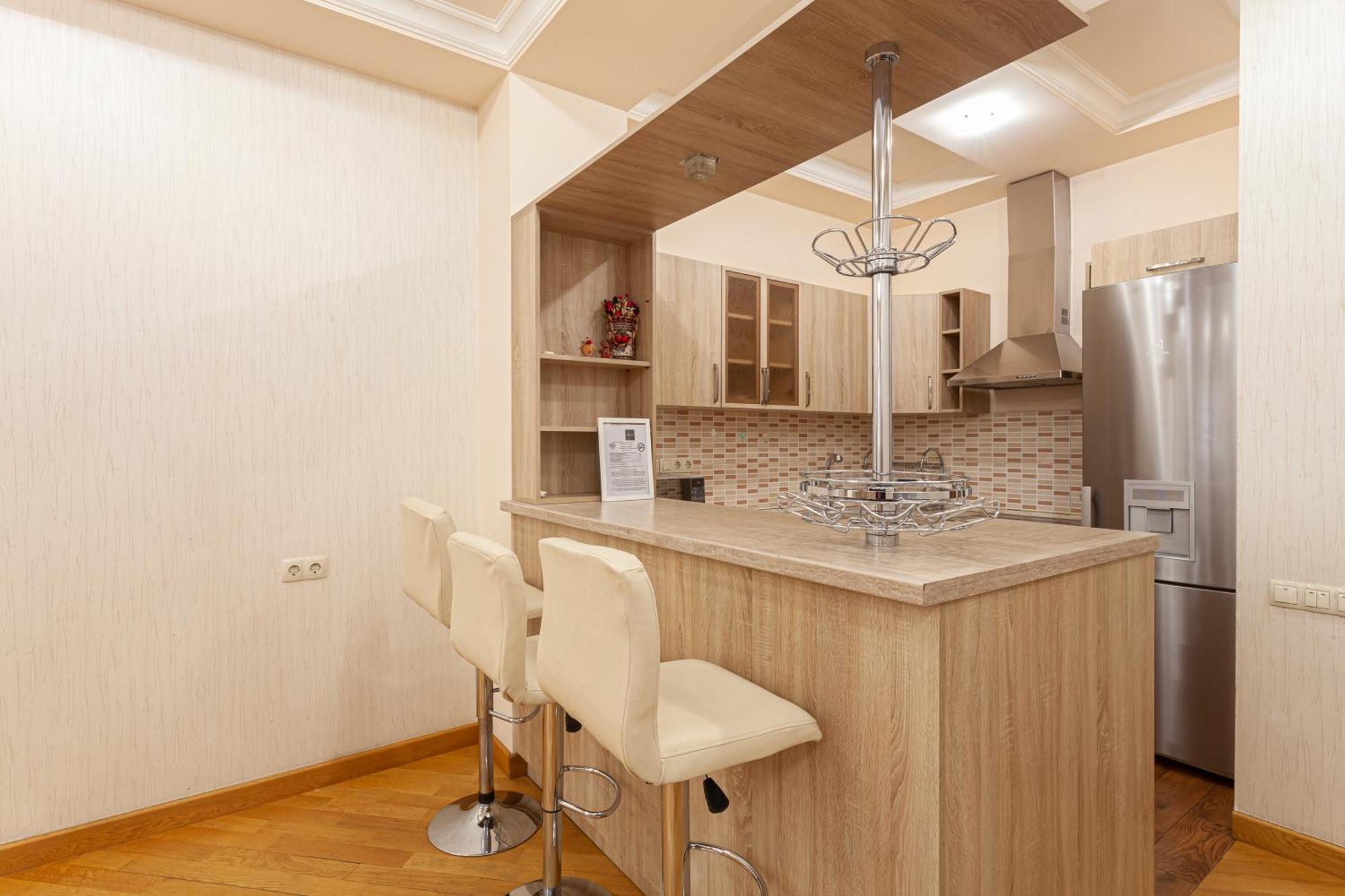 Stay Inn Apartments At Buzand 13 Street Ереван Екстериор снимка