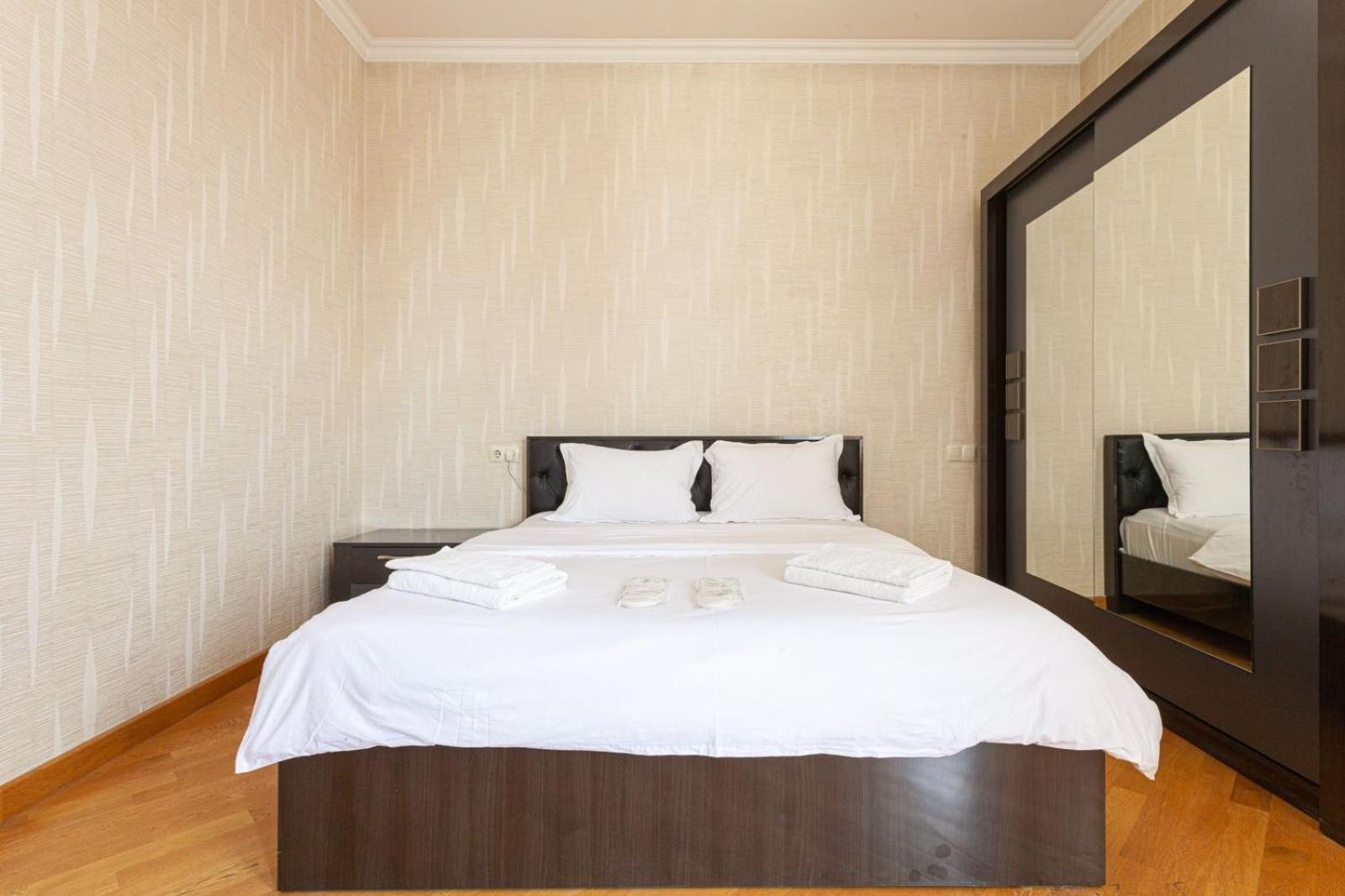 Stay Inn Apartments At Buzand 13 Street Ереван Екстериор снимка