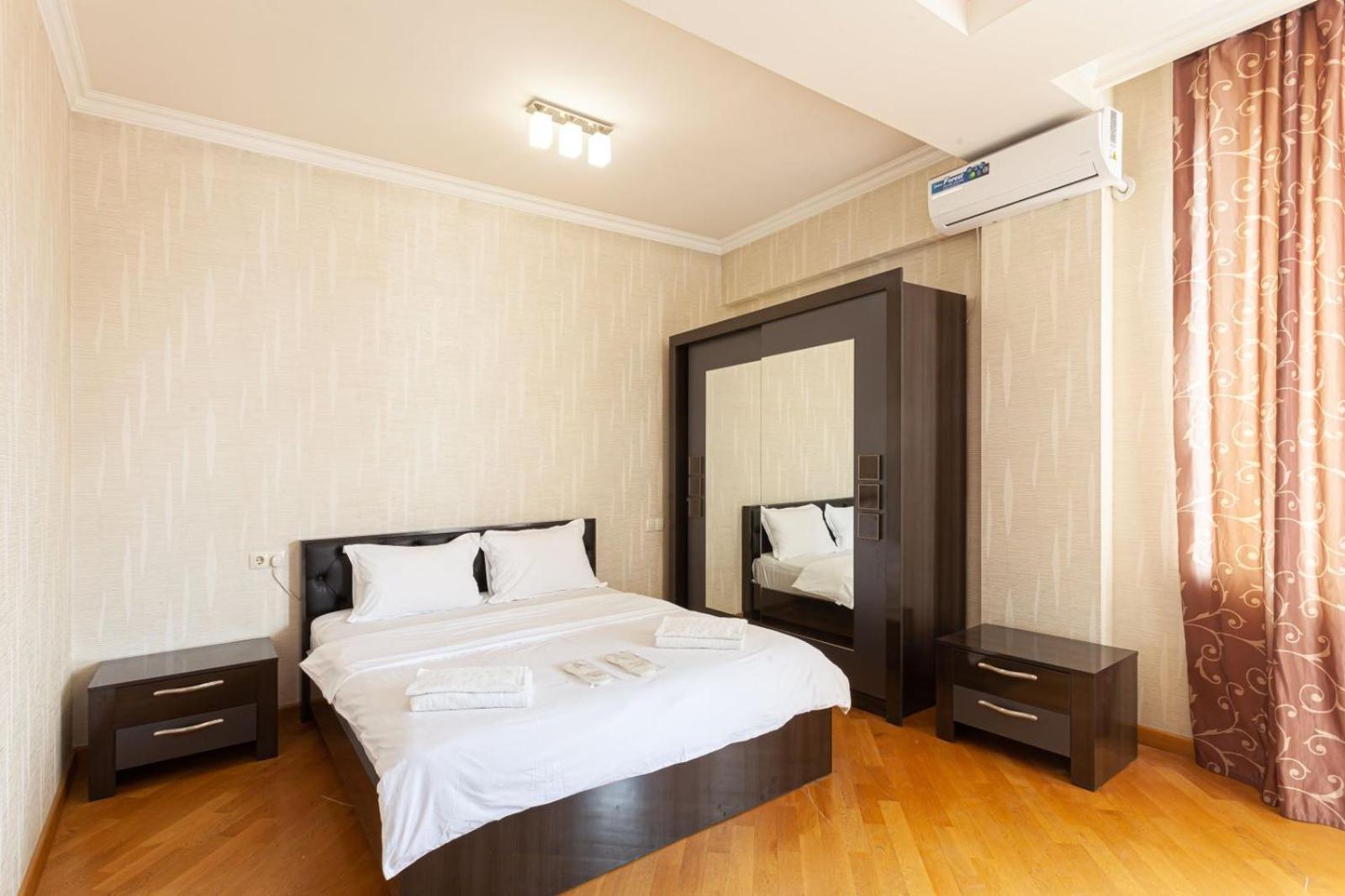 Stay Inn Apartments At Buzand 13 Street Ереван Екстериор снимка