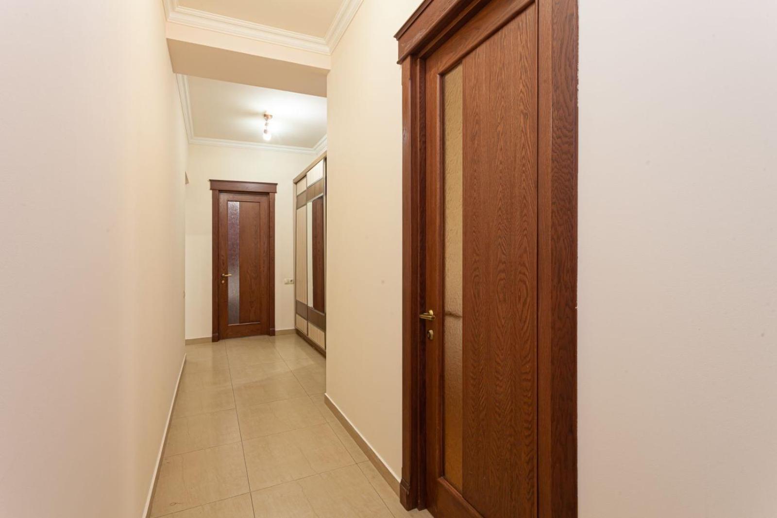 Stay Inn Apartments At Buzand 13 Street Ереван Екстериор снимка