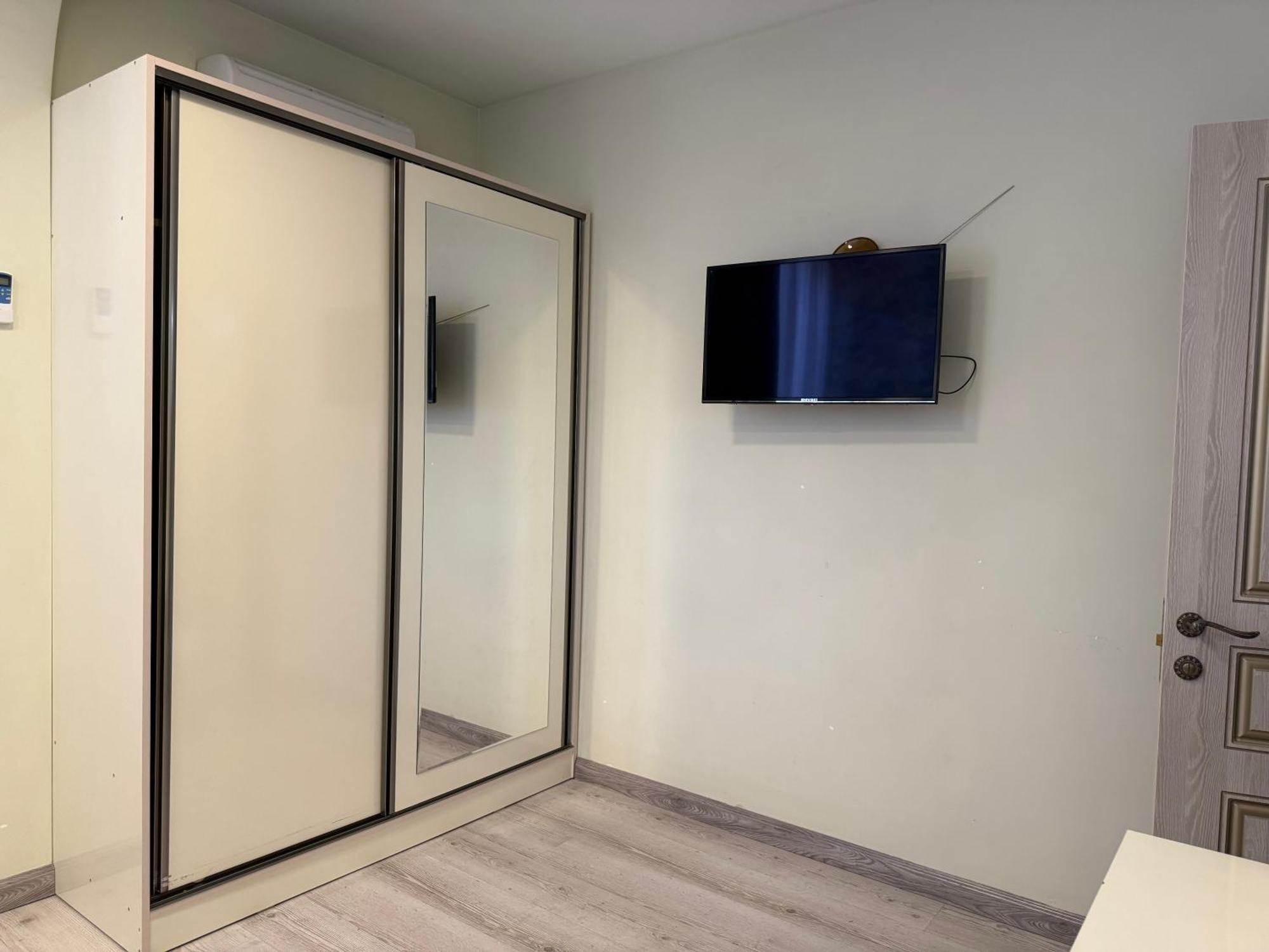 Stay Inn Apartments At Buzand 13 Street Ереван Екстериор снимка