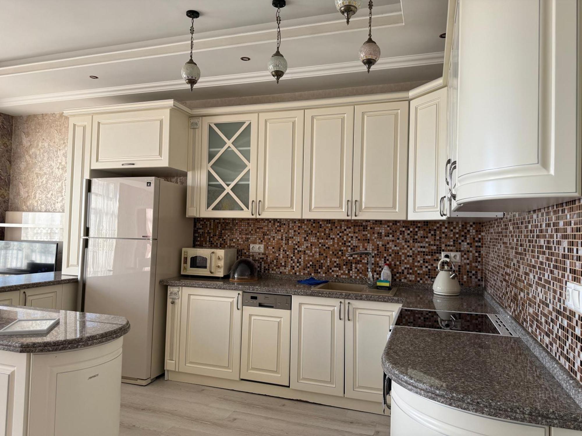 Stay Inn Apartments At Buzand 13 Street Ереван Екстериор снимка
