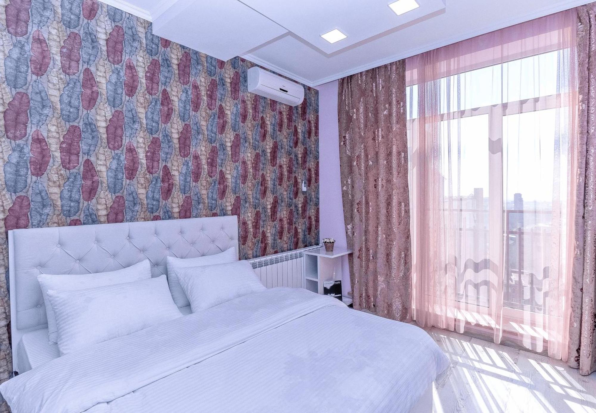 Stay Inn Apartments At Buzand 13 Street Ереван Екстериор снимка
