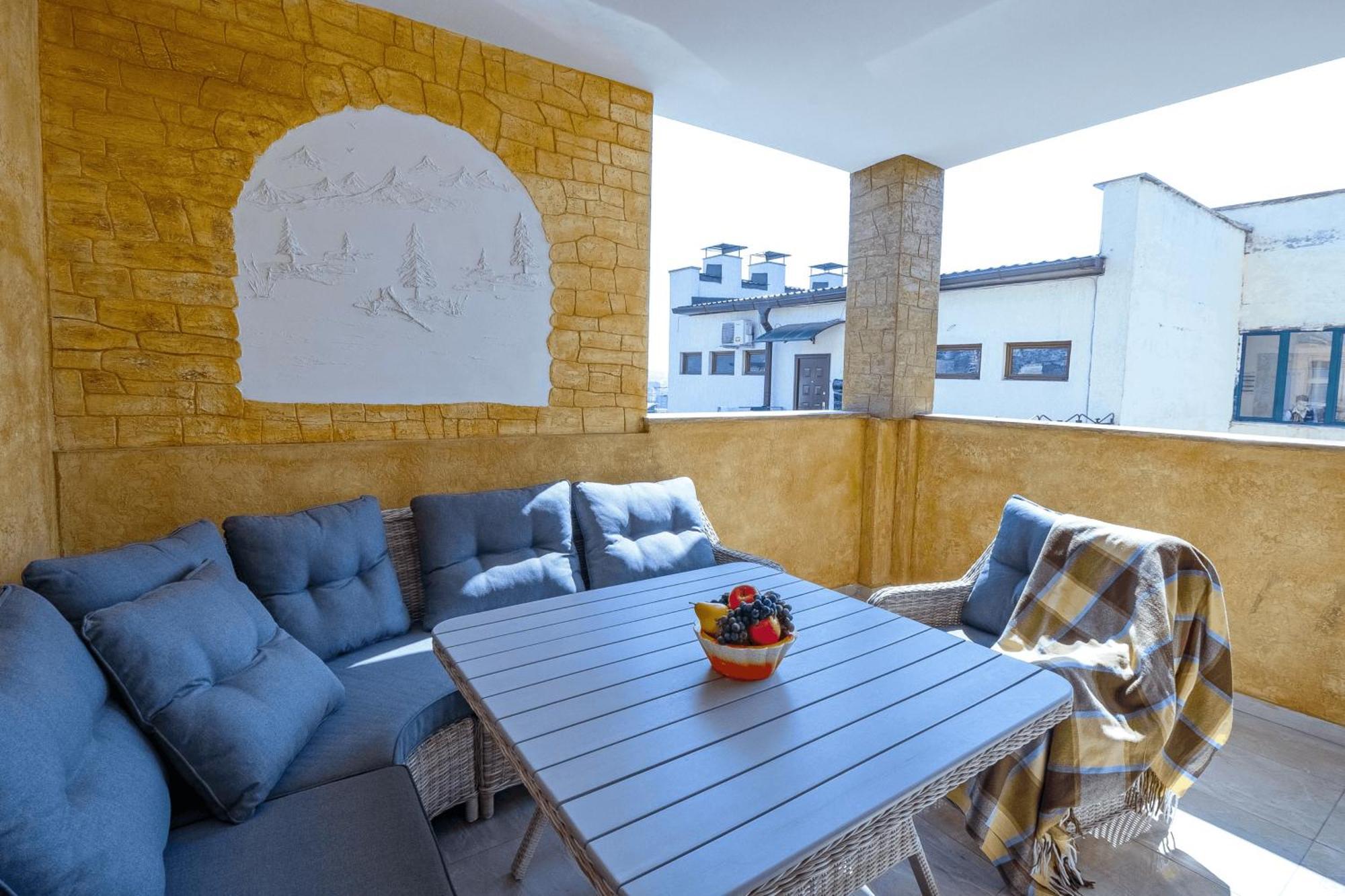Stay Inn Apartments At Buzand 13 Street Ереван Екстериор снимка