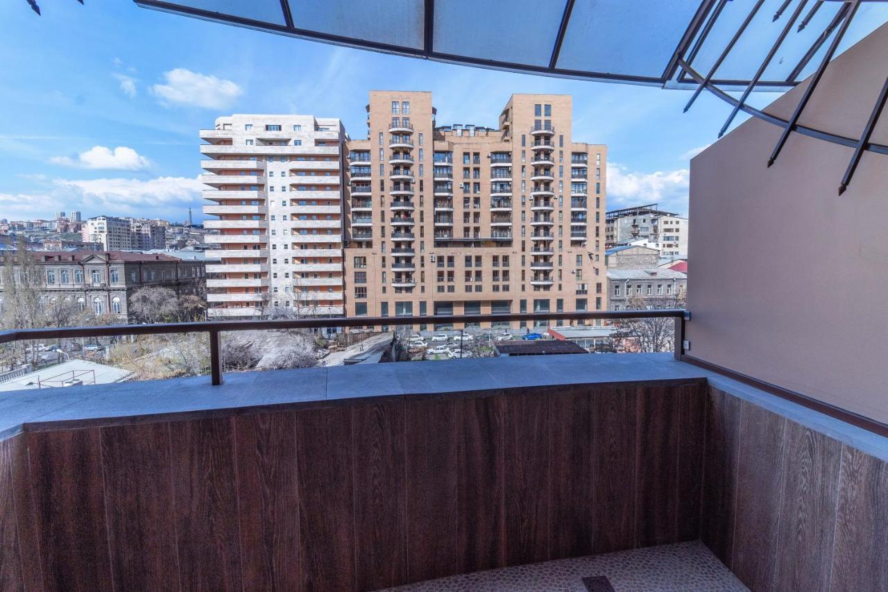 Stay Inn Apartments At Buzand 13 Street Ереван Екстериор снимка