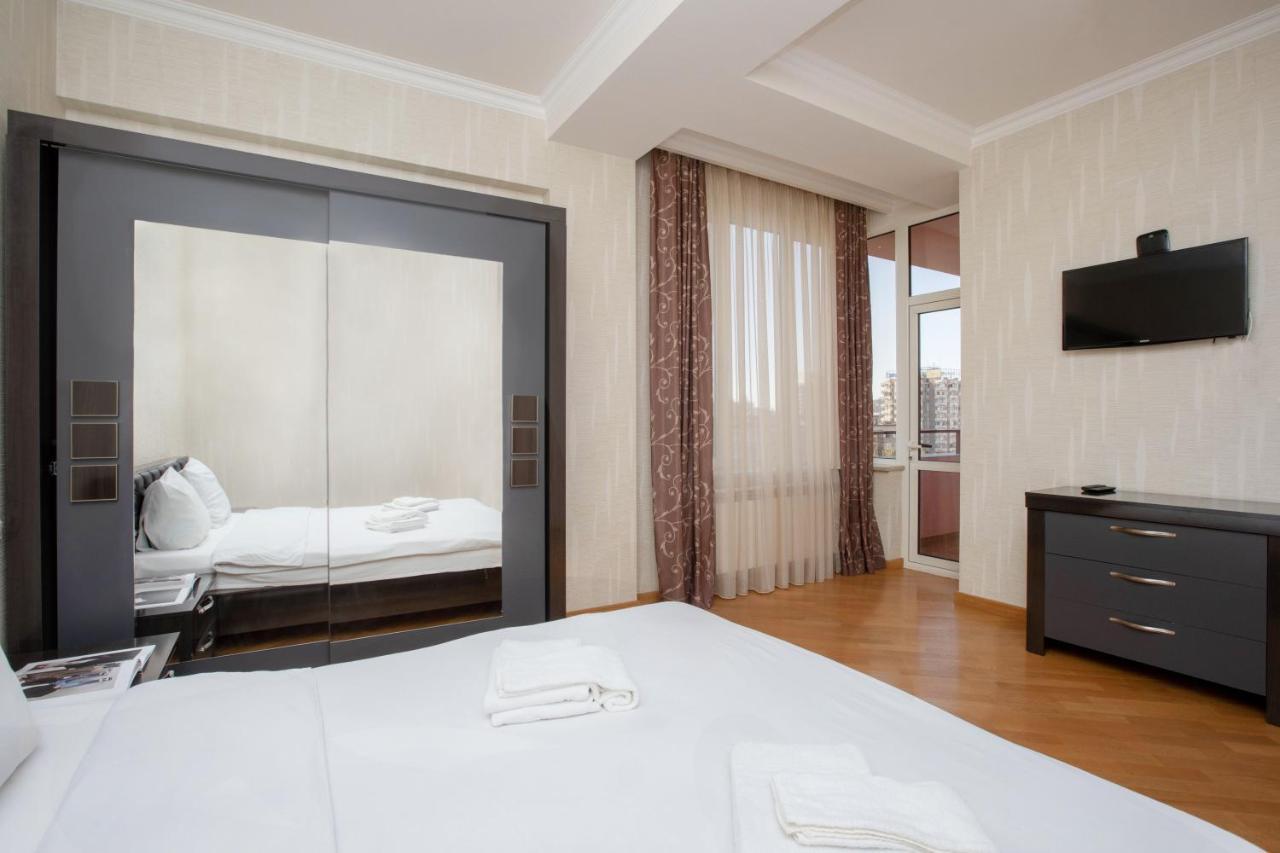 Stay Inn Apartments At Buzand 13 Street Ереван Екстериор снимка